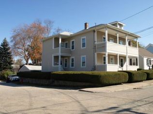 87 Avenue B, Woonsocket, RI 02895