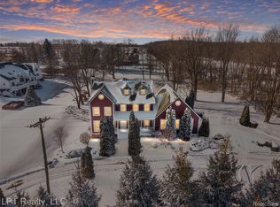 21255 Chubb Rd, Northville, MI 48167