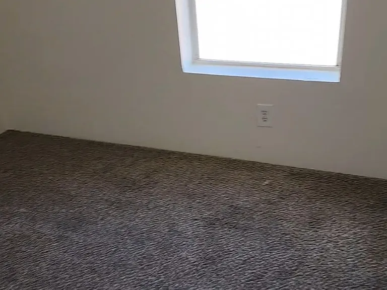 120 Shady Ln — Photo 17