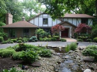 5387 Timbershadows Ct, Cincinnati, OH 45238