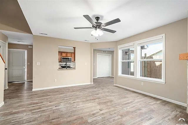 Chasehire Dr — Photo 8