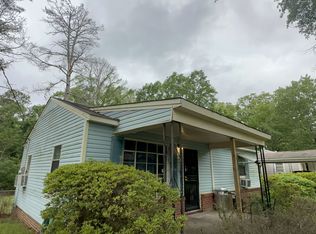 3175 Charleston Dr, Jackson, MS 39212