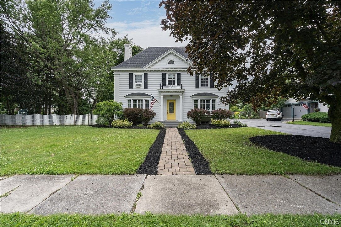 328 Paddock St, Watertown, NY 13601 Zillow