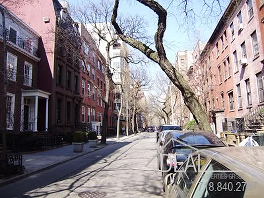 Rented by Ideal Properties Group | media 38