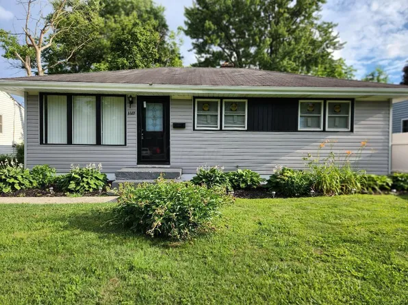 3377 Towers Ct, Columbus, OH 43227