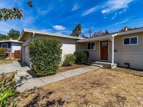 216 Bowman Drive, Vallejo, CA 94591