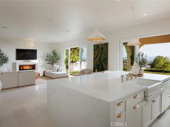 93 Parson Brown, Irvine, CA 92618