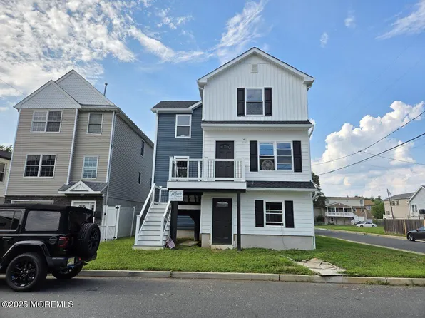 359 Lorillard Avenue, Union Beach, NJ 07735