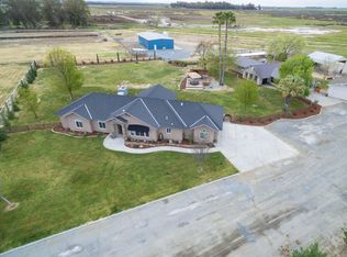 19154 Jersey Ave, Lemoore, CA 93245