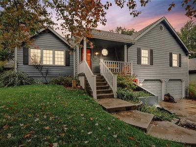 1004 SE 5th Ter, Lees Summit, MO, 64063