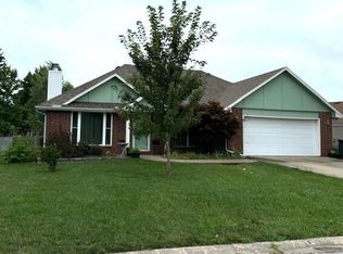 1008 Coventry Dr, Warrensburg, MO 64093