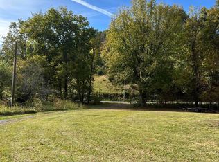 166 Holston Mountain Rd, Elizabethton, TN 37643