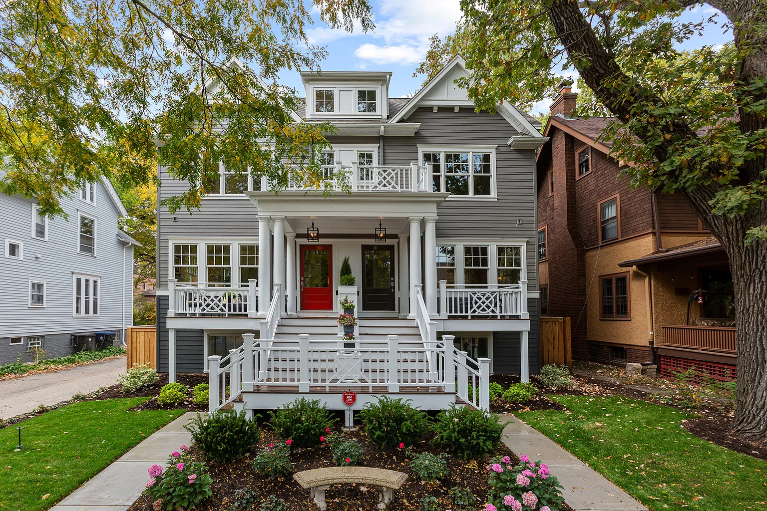1118 Elmwood Ave photo 1