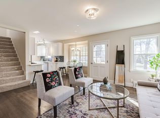 W165N8418 Lavergne Ave, Menomonee Falls, WI 53051