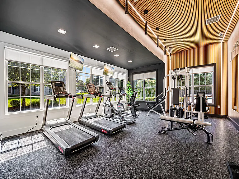 new-hampshire-commons-exteriors-and-amenities-7
