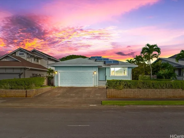 95-1060 Hakala St, Mililani, HI 96789