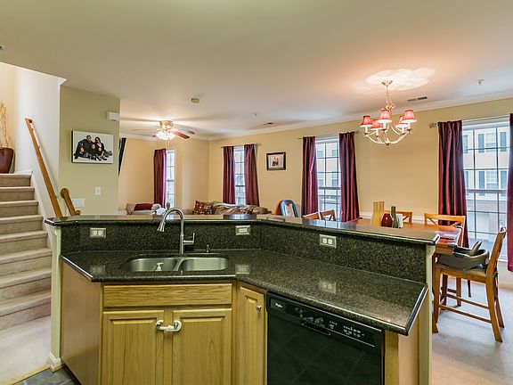 3rd image of 14587 Kylewood Way