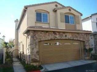 9365 Hawk Eye Ln, Pacoima, CA 91331