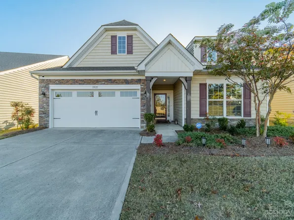 11021 Wrigley Mansion Dr, Charlotte, NC 28273