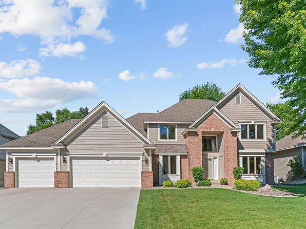 260 Wexford Heights Dr, New Brighton, MN 55112