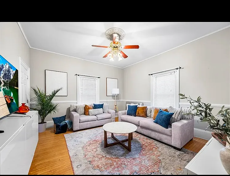 35 Van Winkle St #2 — Photo 1