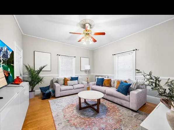 35 Van Winkle St #2, Boston, MA 02124