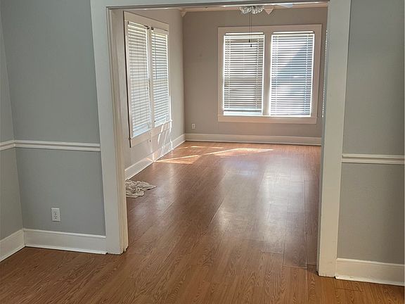 2nd image of 409 Homestead St