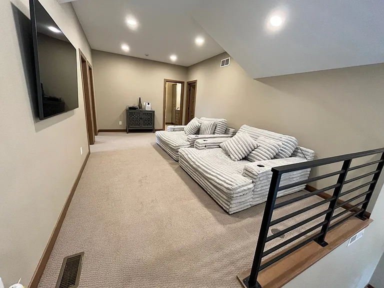 5548 W Colonial Ct — Photo 22