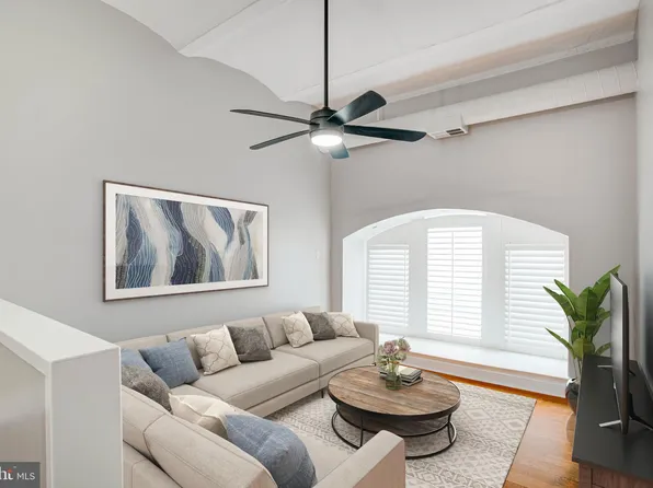 825 N 29th St APT 1B, Philadelphia, PA 19130