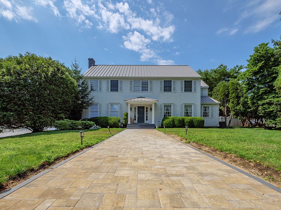 131 Flying Point Rd, Southampton, NY 11968 Zillow