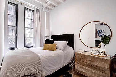 Rented by Urbane Brokerage