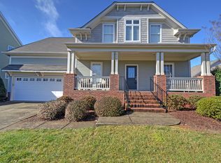 5742 McTaggart Ln, Charlotte, NC 28269