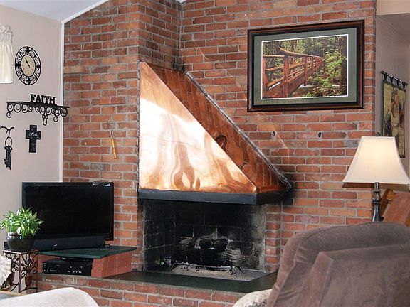 3rd image of 9821 E Shannon Ave