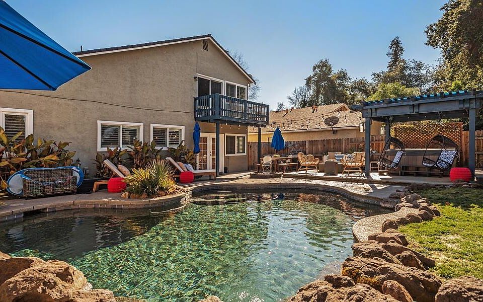 1st image of 2708 Catania Way
