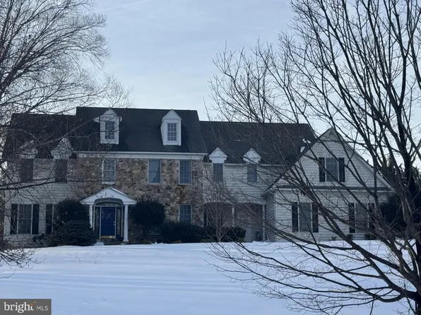 5 Old Manor Ct, Reisterstown, MD 21136