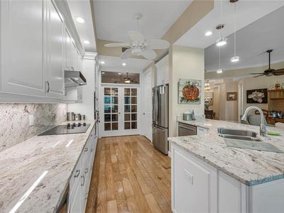 705 10th ST S #202, Naples, FL, 34102
