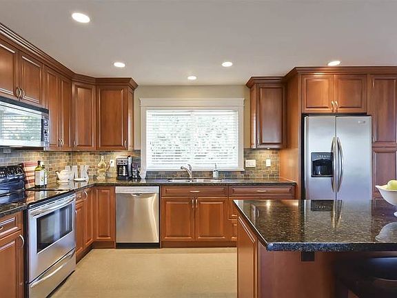 2nd image of 5046 Massey Dr #1A