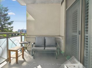 2500 Rutherford Rd #115, Vaughan, ON L4K 5N7