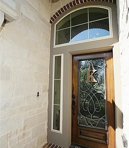 6707 Miller Shadow Ln — Photo 2