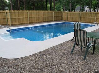 6 Henning Rd, Saratoga Springs, NY 12866
