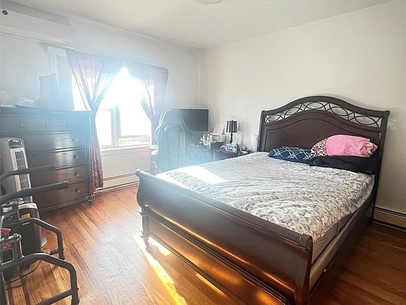 4th image of 53-38 66th Street