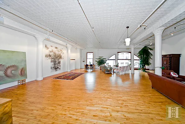 Rented by Halstead Real Estate | media 4