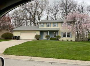 6914 Londonderry Ln, Fort Wayne, IN