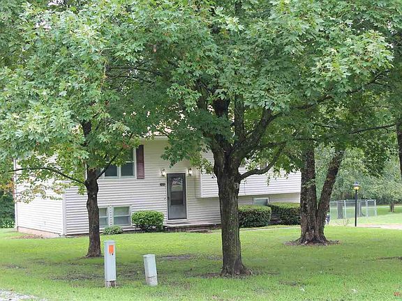2nd image of 509 E 36th St