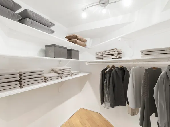 77 Bleecker Street 316 image 10 of 11