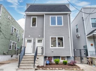 492 S 20th St, Newark, NJ 07103