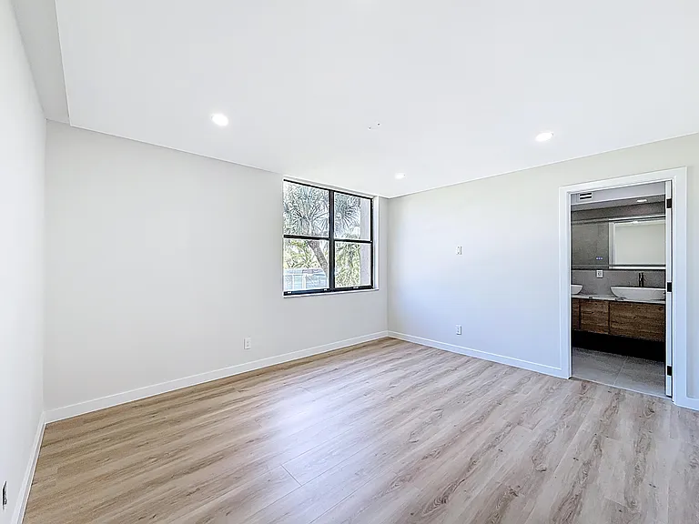 955 Egret Cir #207 — Photo 25