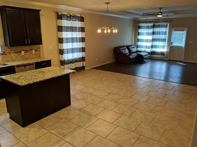 2960 Nicholas Cv — Photo 4