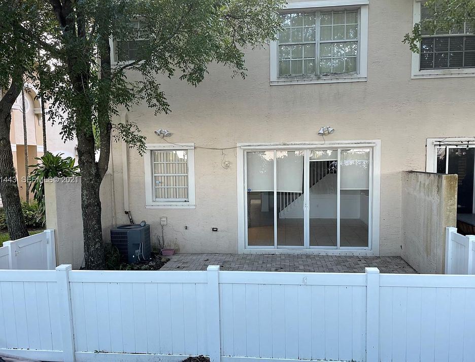2nd image of 4311 SW 124th Way #4311