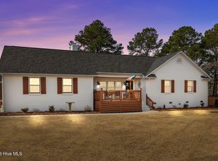 100 Stevens Court, Swansboro, NC 28584